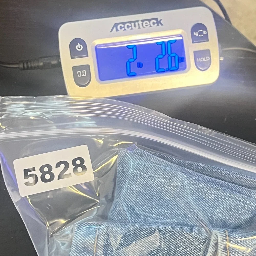 Levis levi 550